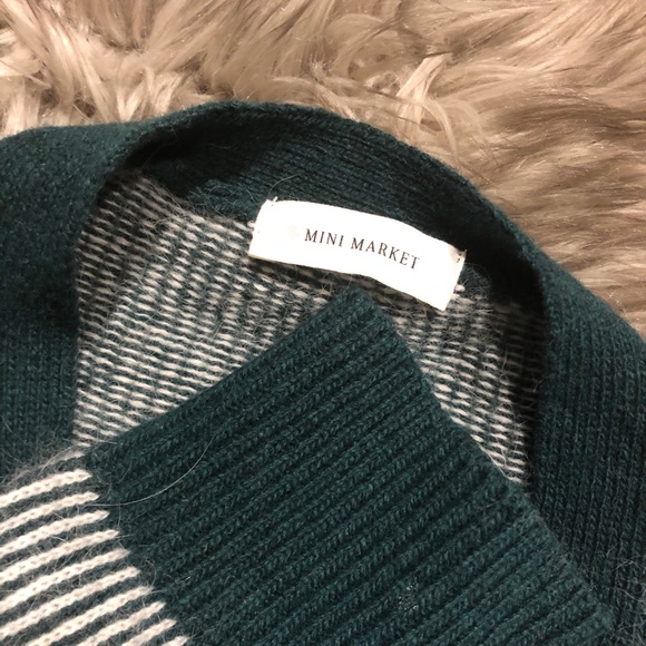 Cardigan - Picture 3 of 3